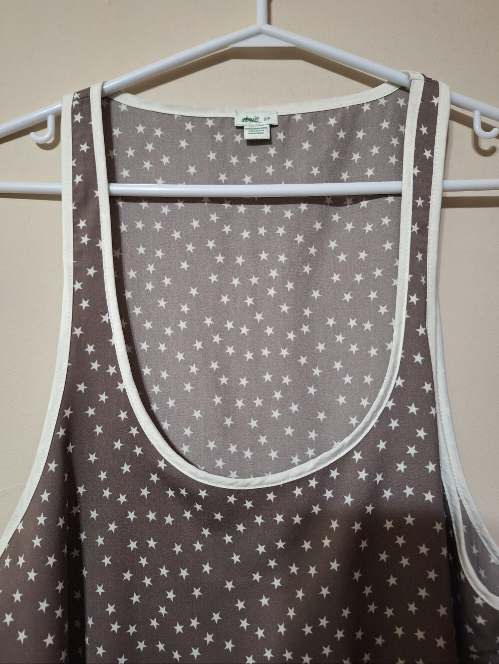 Aerie Taupe Satin Star Print Scoop Neck Tank Top Grey Brown Size S - Picture 4 of 10